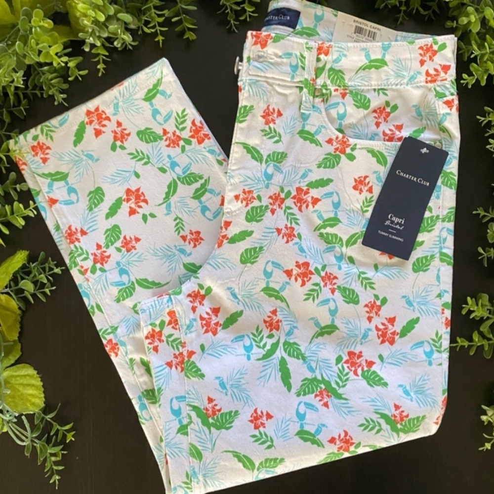 Charter Club Bristol Capri Bright White Floral Pants Size 10P NWT